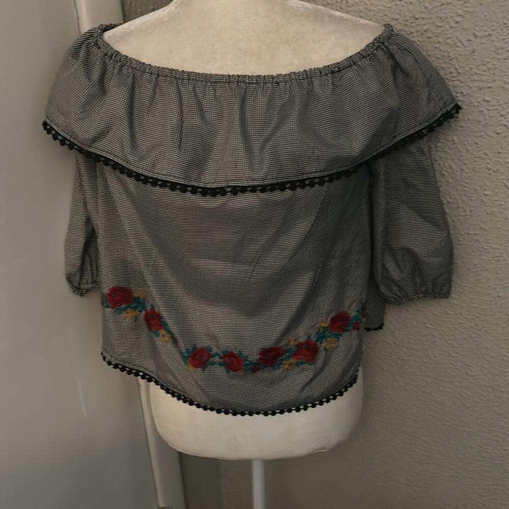 Bleuh Ciel Embroidered Gingham Boho Top Black/White/Red S Balletcore Preppy Twee